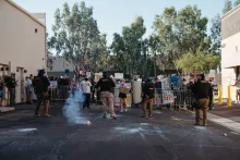 demo